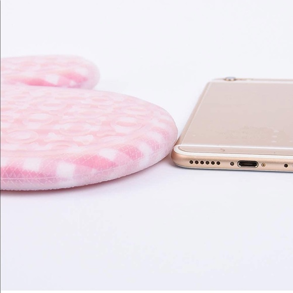 Brand New Silicon Oven Mits - Picture 5 of 5